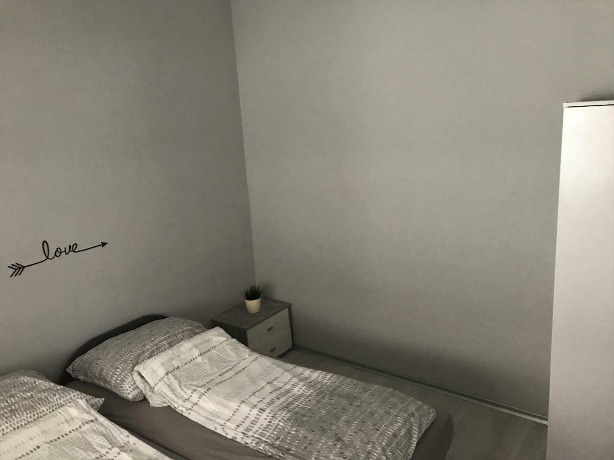 Varga Vendégház Tiszakécske Exterior foto